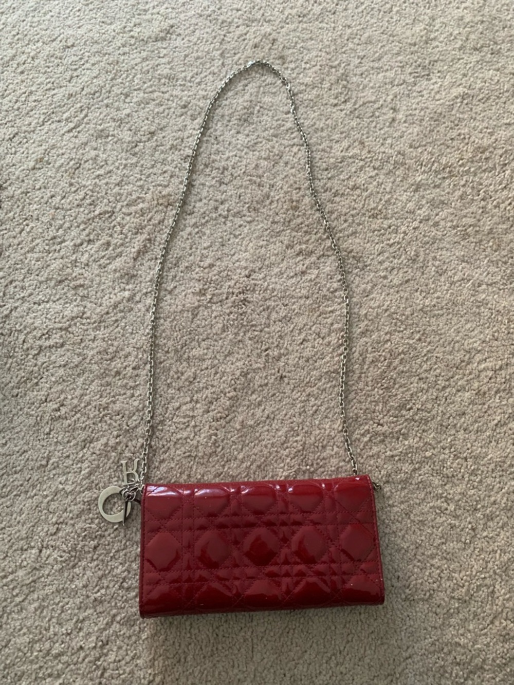 Dior Red Patent Quilted Chain Wallet on Chain - Picture 2 of 3